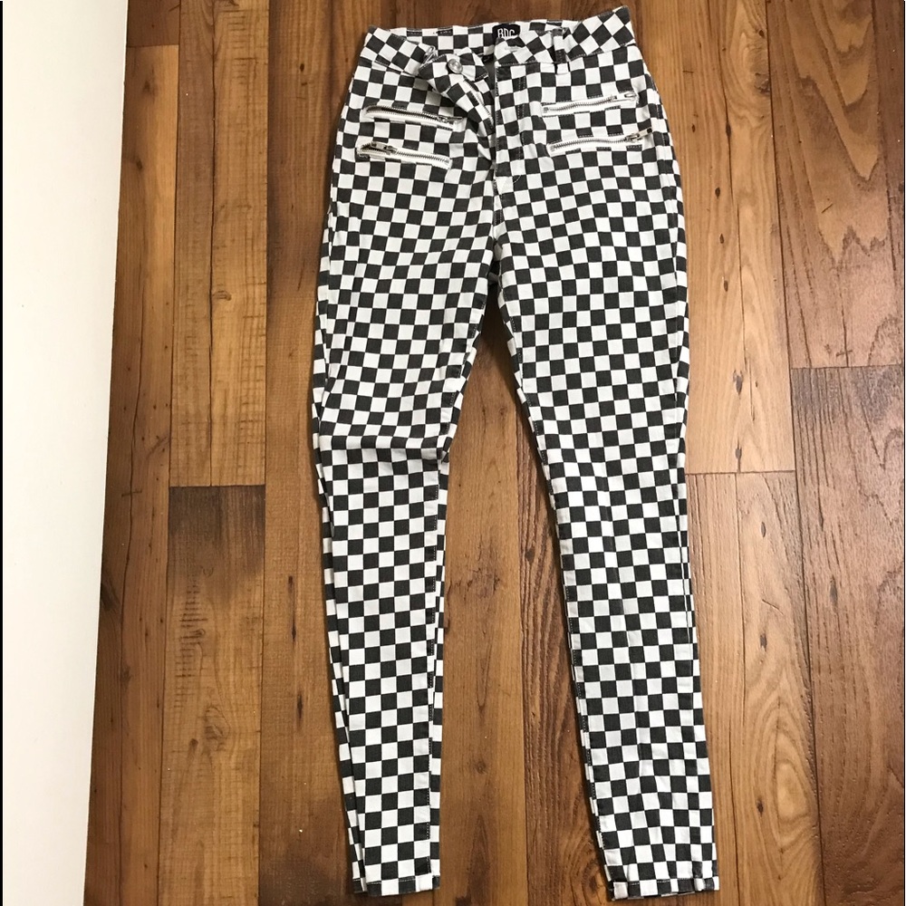 BDG Checkered skinny jeans, stretchy